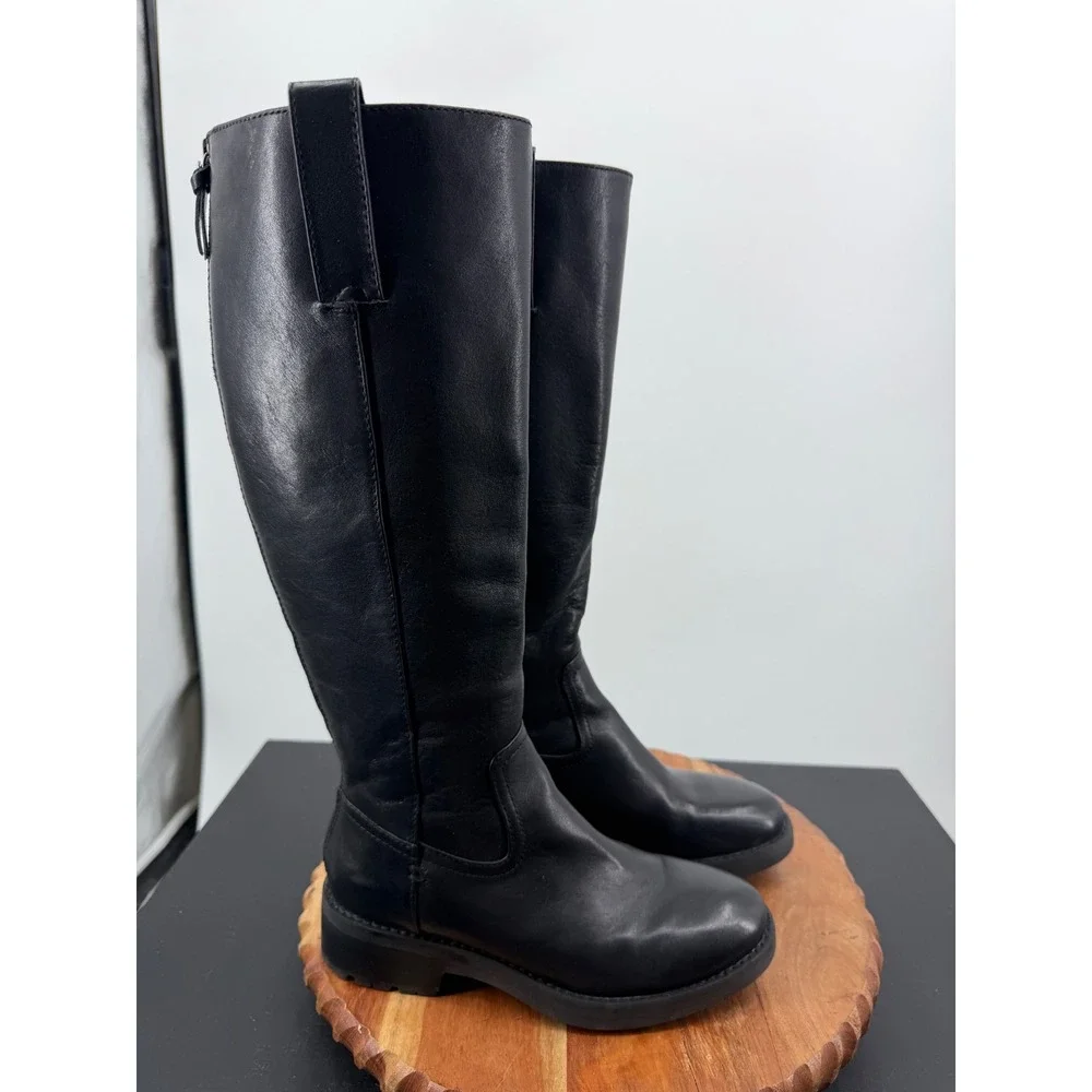 Sofft Samantha III Tall Boot black leather riding boot back zipper Knee High 6